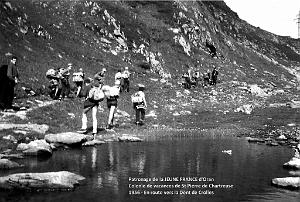 COLO JEUNE FRANCE 1956 en route vers la Dent de Crolles